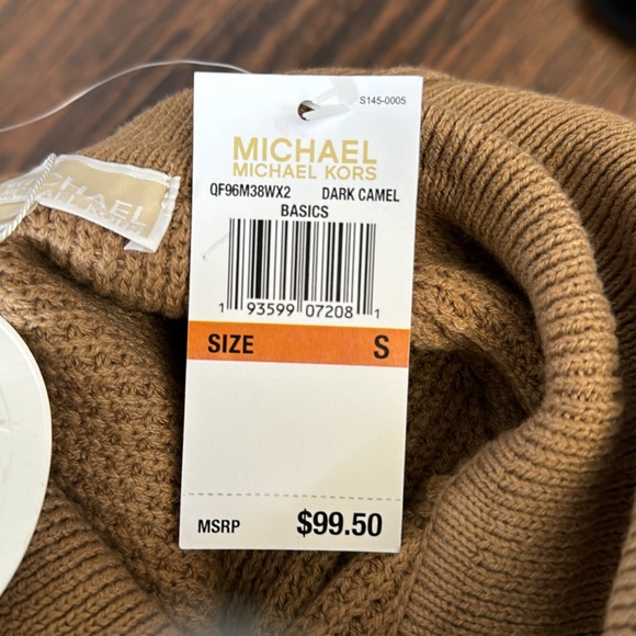 Michael Kors size small cowl neck sweater NWT - Picture 5 of 9